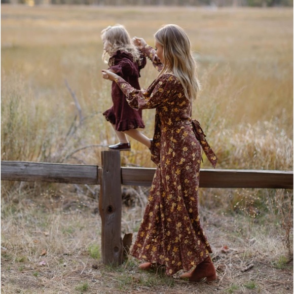 Floral doen dress - Picture 4 of 7